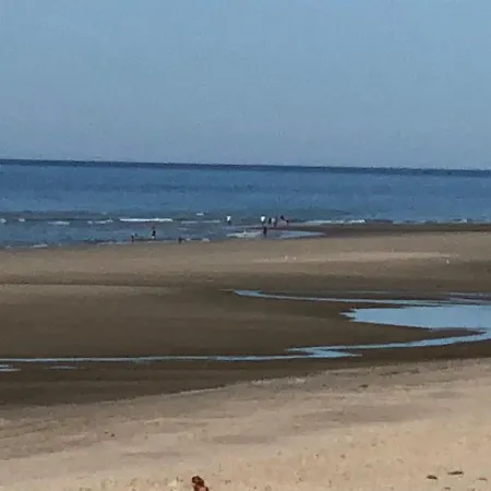 4 Personnes Classe 2 Etoiles Leboucq Laurent *